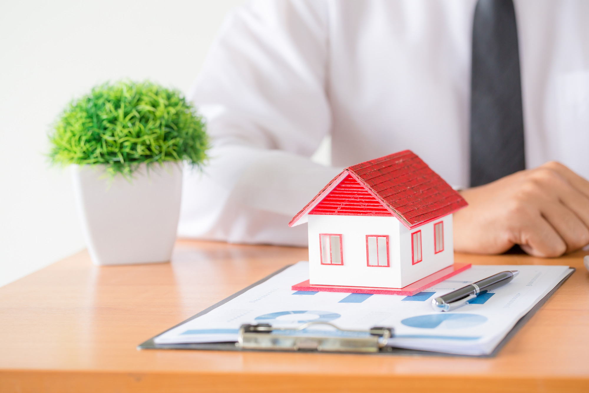 Understanding Average Home Insurance Costs